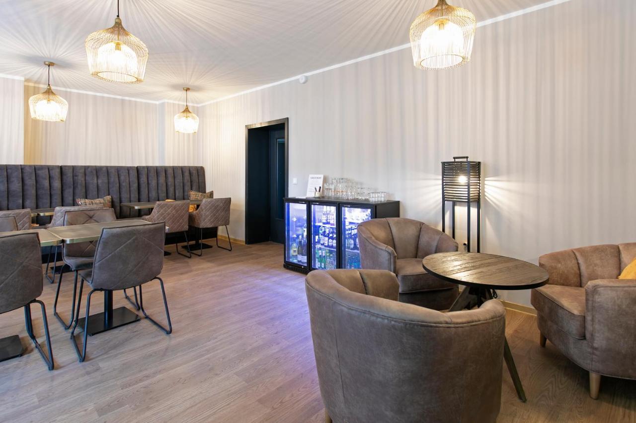 Himmelreich Im Schlosshotel Браунфельс Экстерьер фото